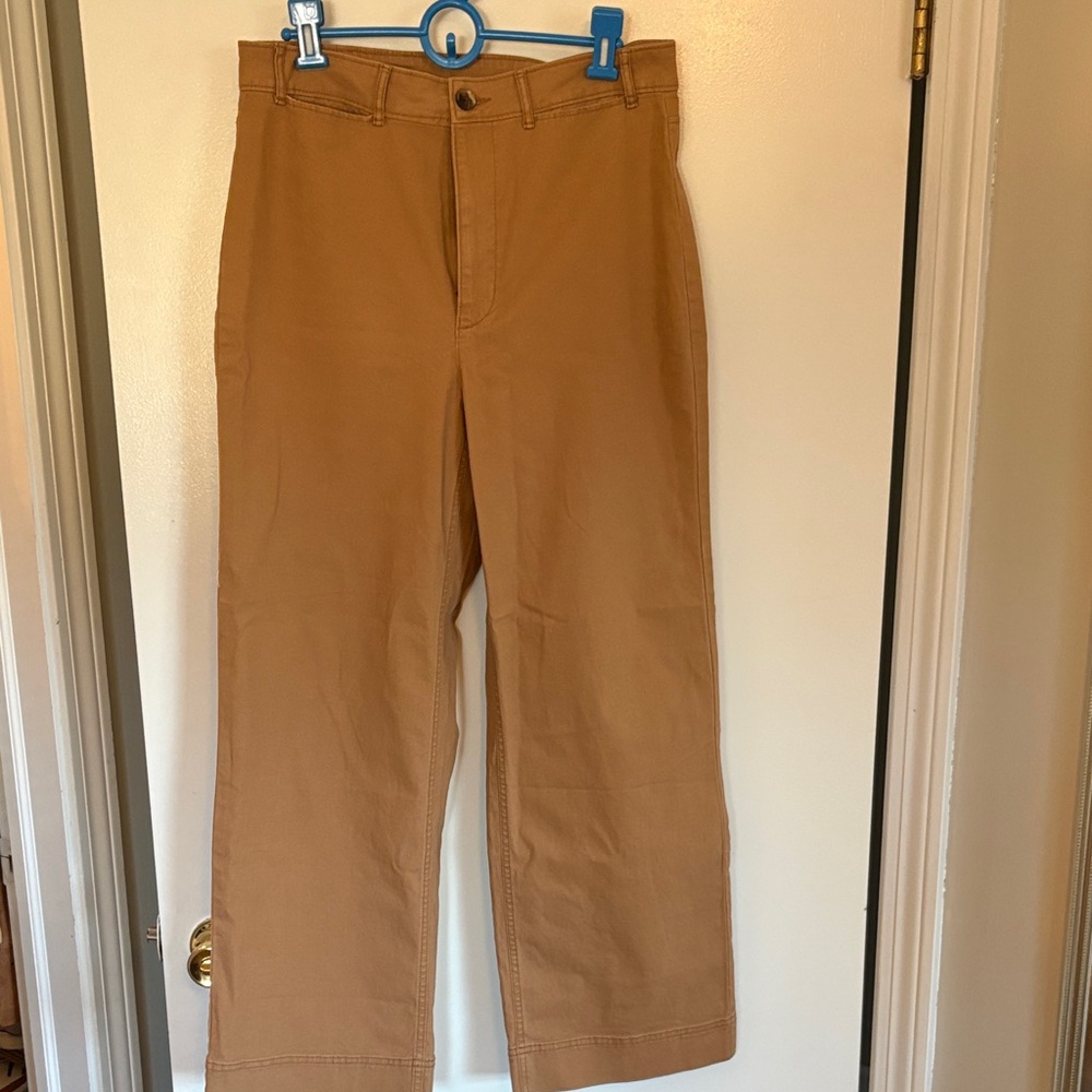 Old Navy Women’s Tall Cropped Wide Leg Chinos